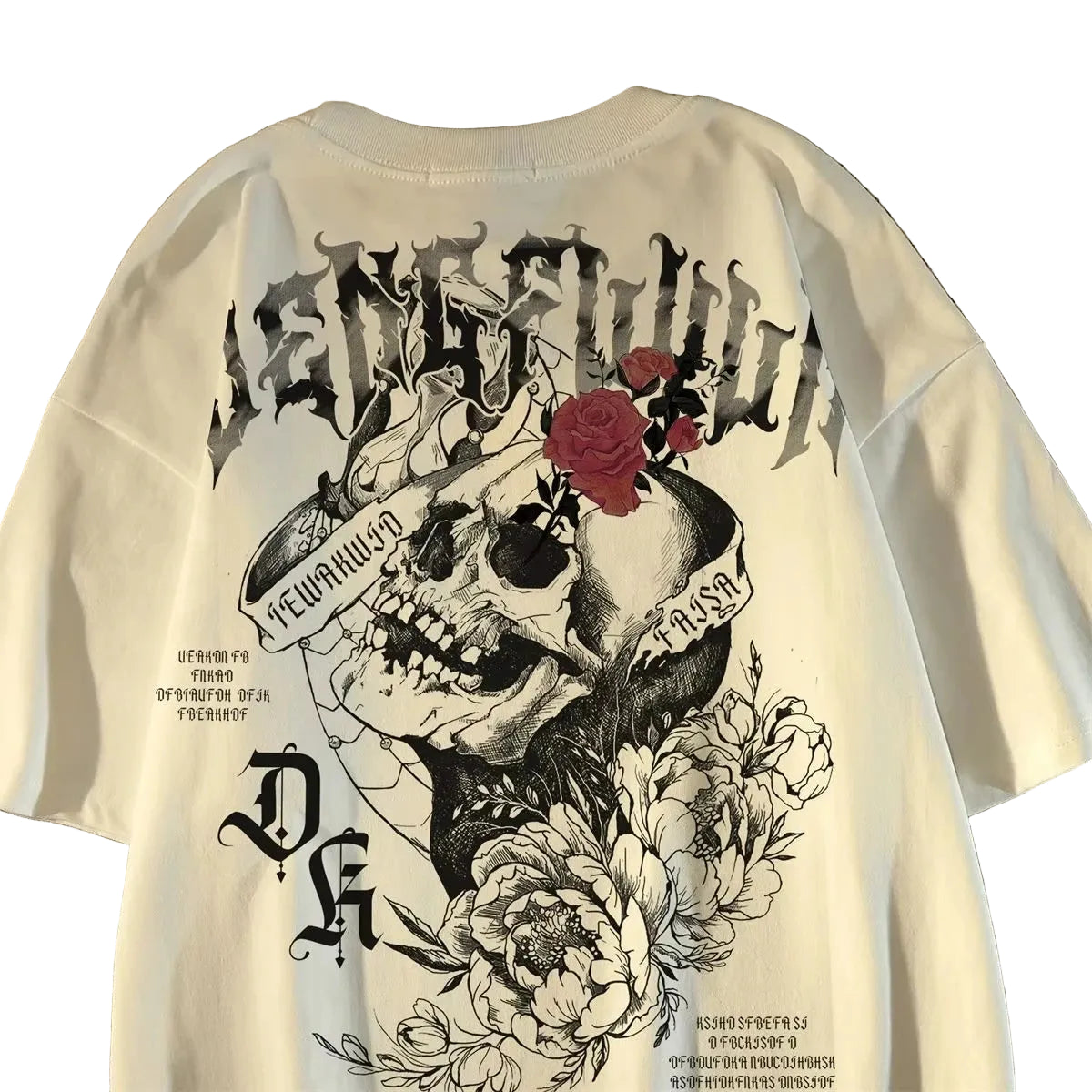 Goth Manga Streetwear Tee with Vintage Skull Floral Graphic Artwork