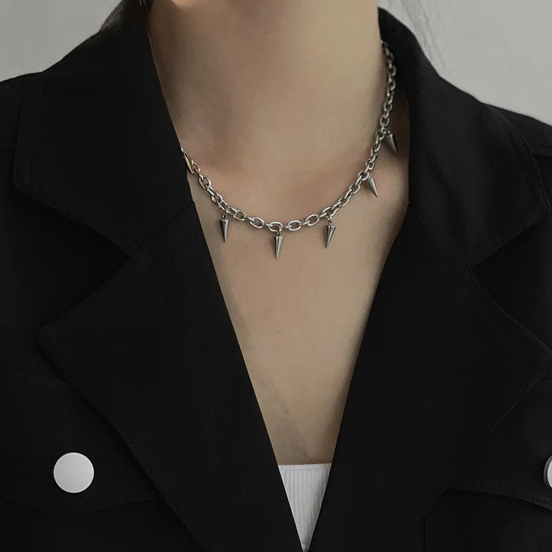 Rivet Chain Choker Necklace for Punk Gothic Alternative Fashion Styling
