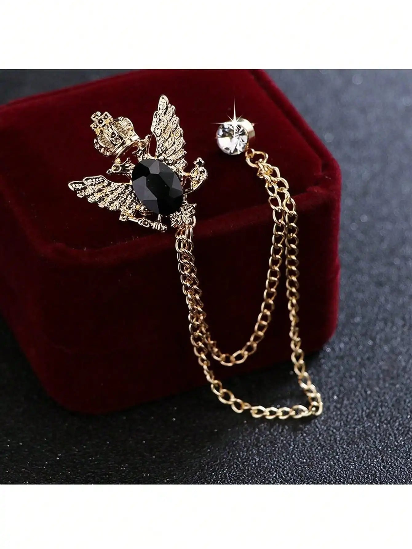 Vintage Court Style Skull Chain Brooch with Layered Tassel Jacket Accent