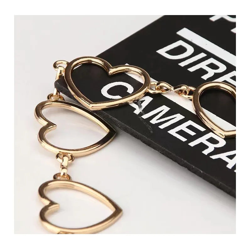 Heart Charm Body Chain With Alternative Y2K Inspired Statement Styling