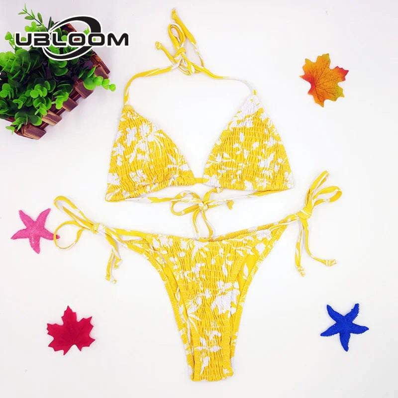 Vibrant Green Floral Underwire Bikini with Ruched Texture