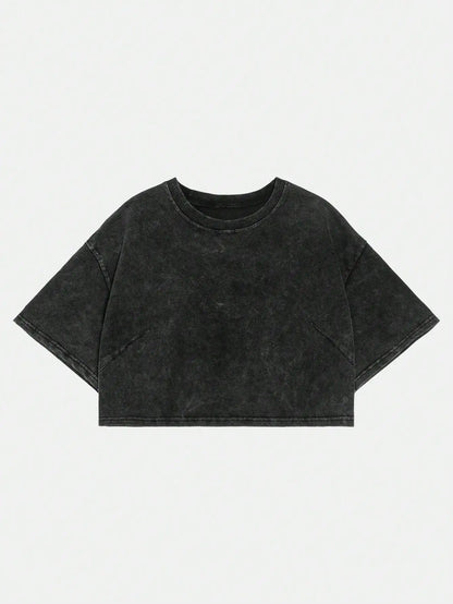 Washed Cotton Crop Tee with Relaxed Fit and Everyday Casual Style