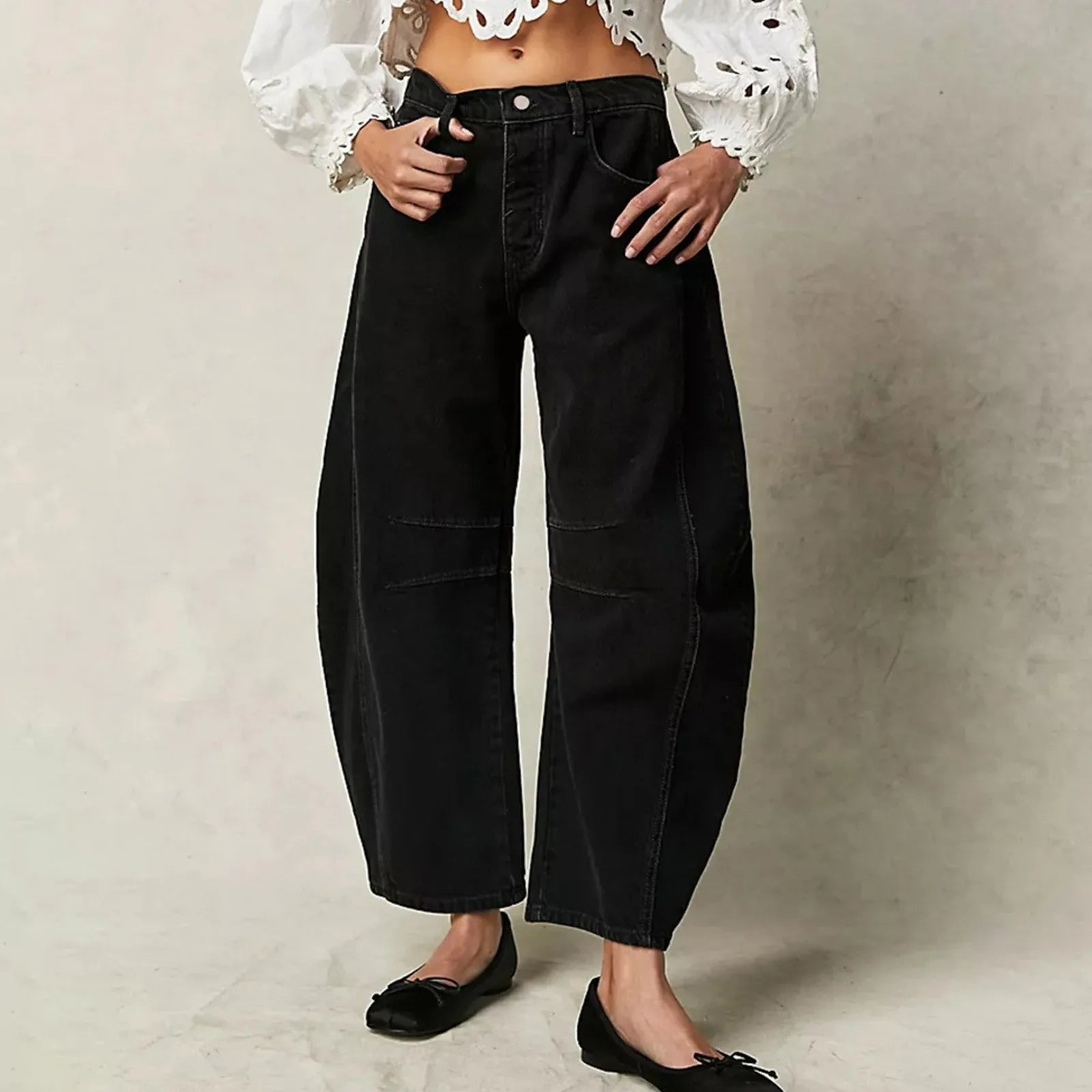 Women's Cropped Barrel Leg Stretch Denim Jeans with Relaxed Streetwear Inspired Silhouette
