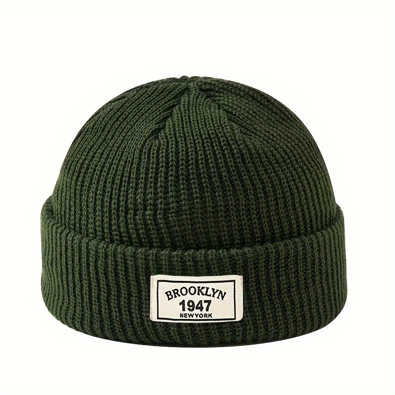Ribbed Polyester Cuffed Knit Beanie with Woven Patch for Everyday Winter Streetwear Style