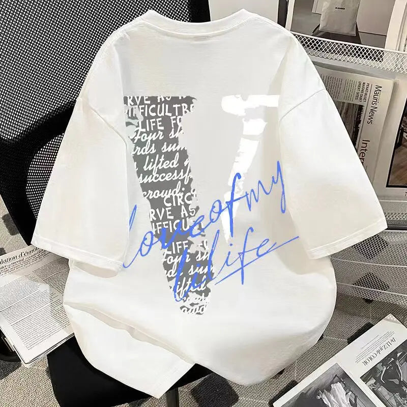 Oversized Typography Graphic T-Shirt with Modern Y2K Streetwear Aesthetic