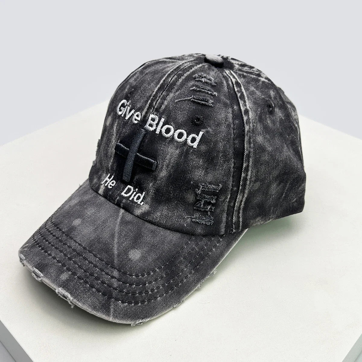 Vintage Embroidered Adjustable Cotton Baseball Cap with Distressed Finish for Casual Streetwear Fashion