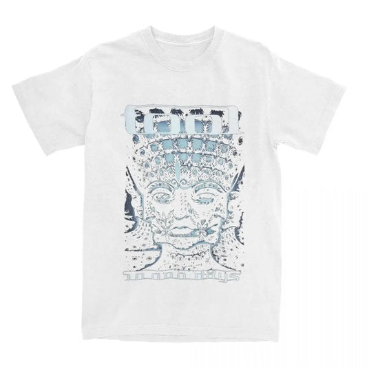 Vintage Graphic Streetwear T-Shirt with Ornamental Skull Artwork and Relaxed Fit