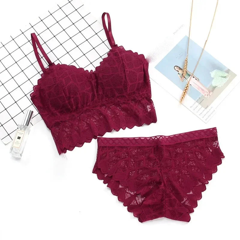 Scalloped Floral Lace Longline Camisole Bralette and Seamless Laser-Cut Brief Set