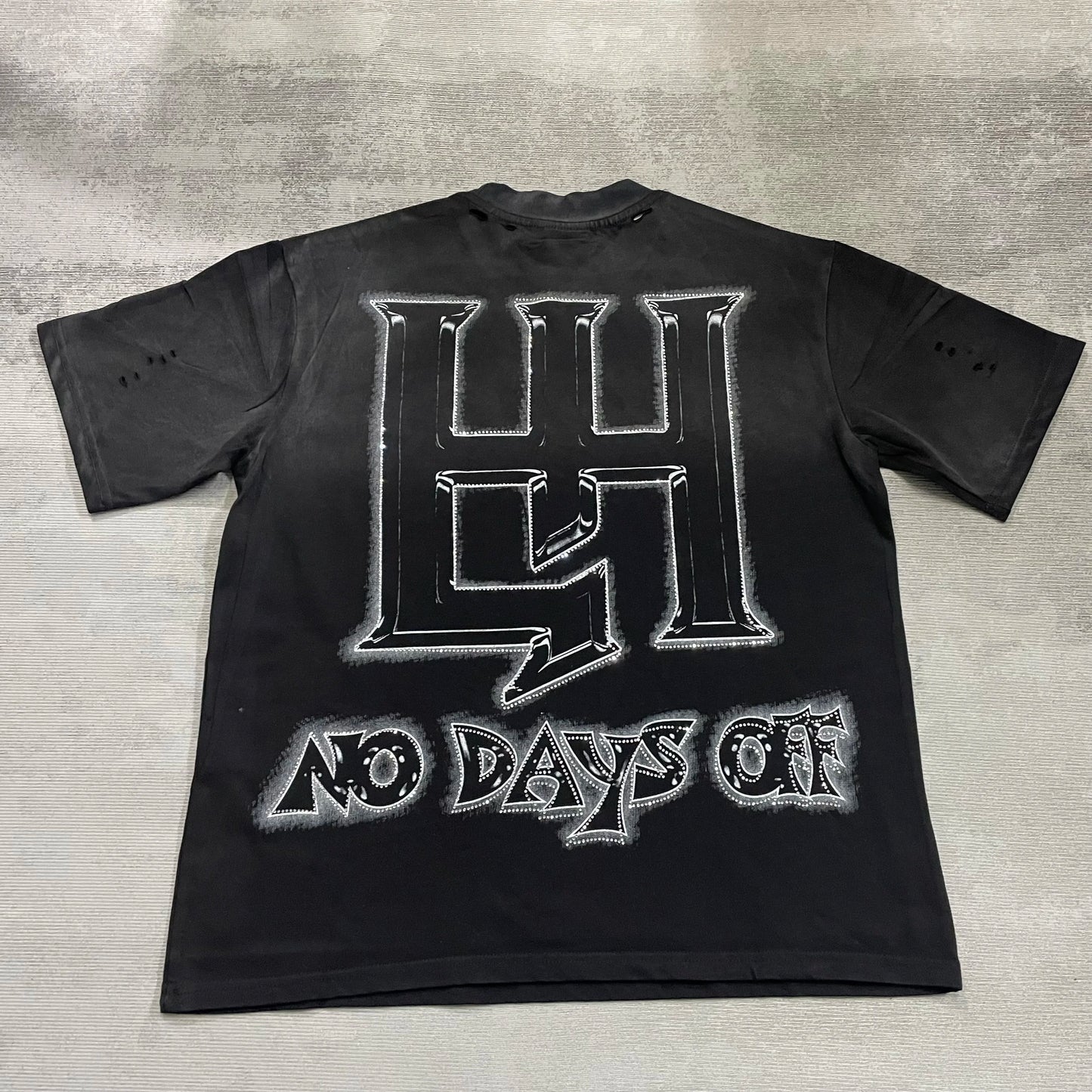 Distressed Graphic Oversized Cotton Streetwear T-Shirt with Vintage-Inspired Artwork