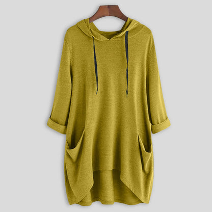 Relaxed Asymmetrical Hem Hooded Pullover for Casual Everyday Streetwear