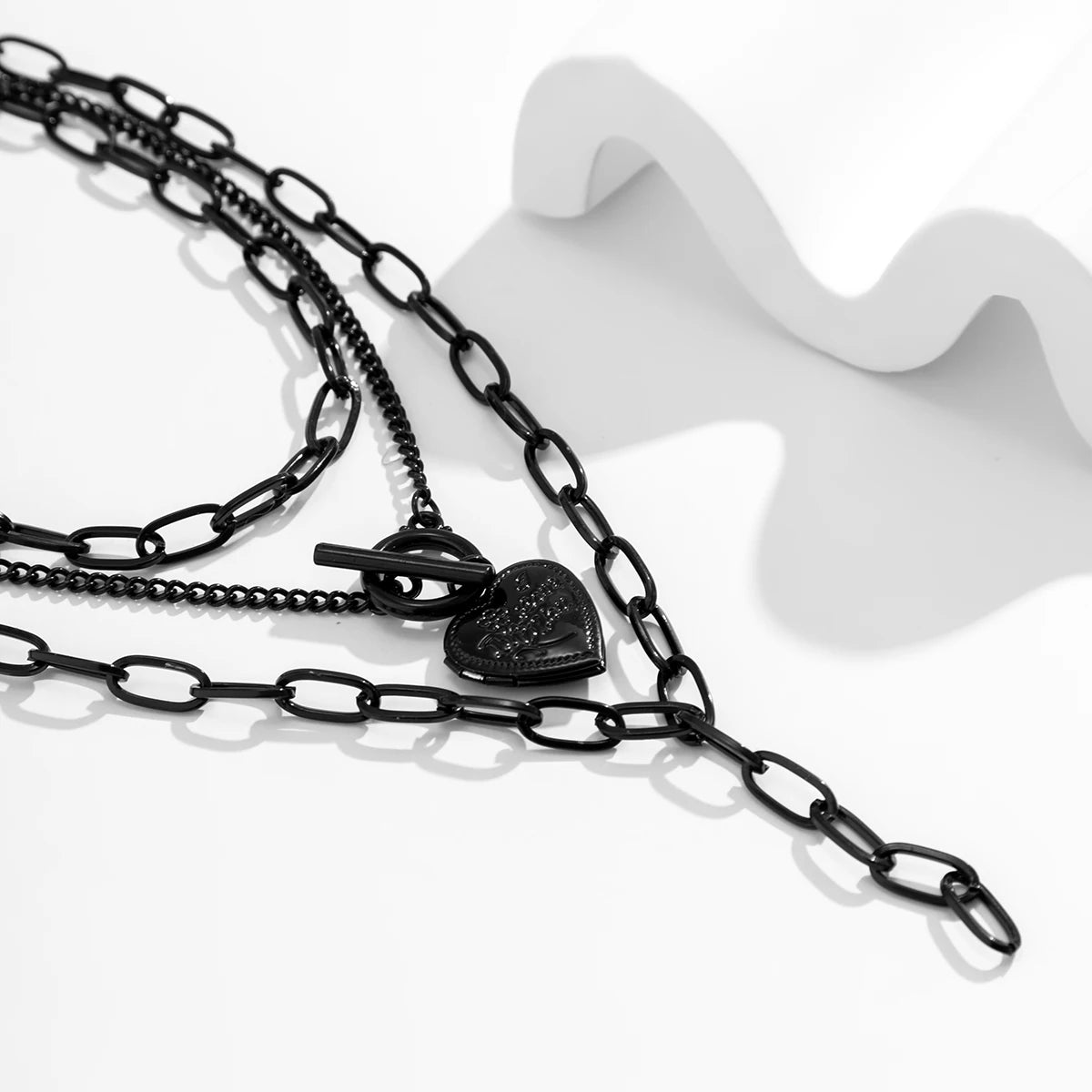 Layered Heart Pendant Choker Necklace for Gothic Punk Grunge and Y2K Fashion Styling
