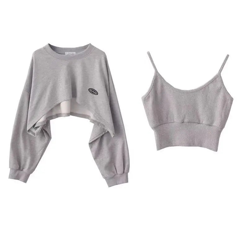 Women's Cropped Batwing Sleeve Sweatshirt with Relaxed Fit for Modern Streetwear Style