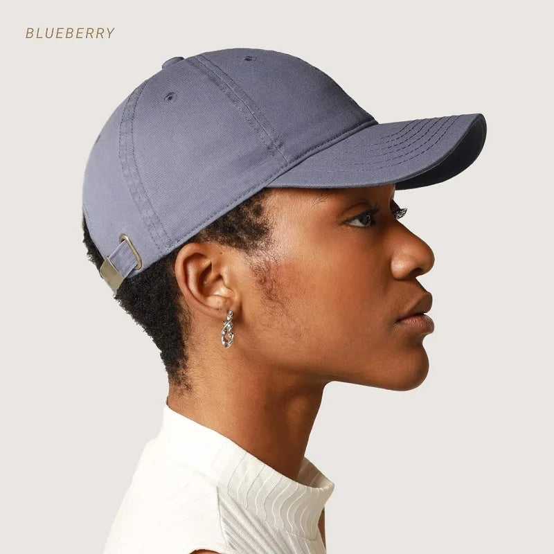Minimalist Adjustable Cotton Dad Hat with Curved Brim for Everyday Streetwear Casual Fashion