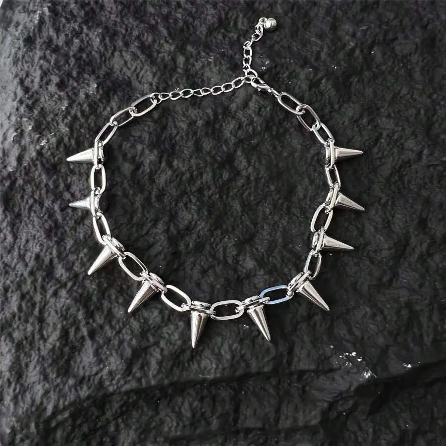 Spike Choker Necklace for Punk Gothic and Alternative Fashion Looks