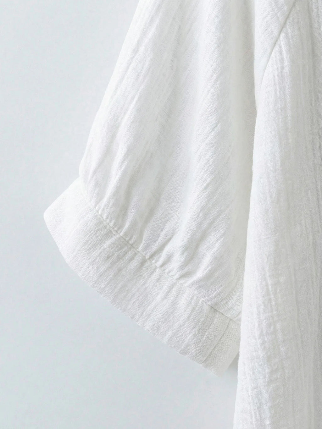 Relaxed Fit Textured White Cotton Button-Down Shirt with Pocket