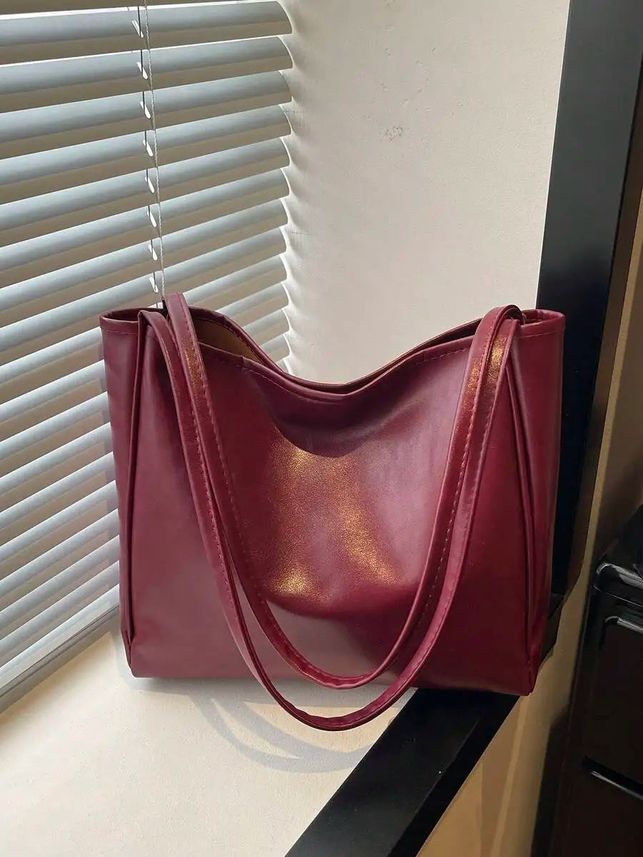 Large Capacity Printed Hobo Shoulder Bag with Relaxed Everyday Shape