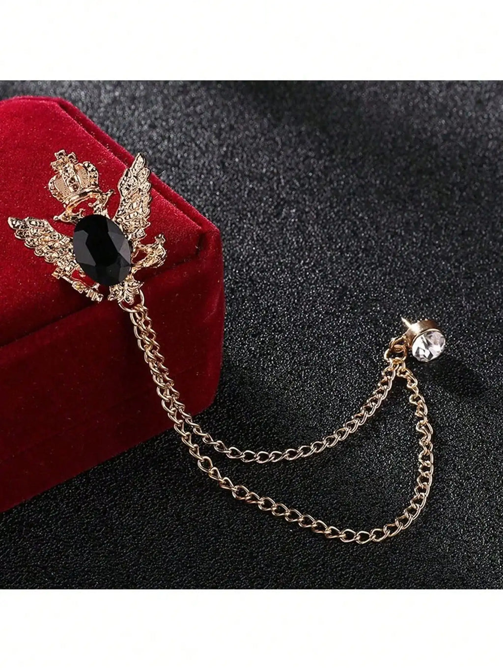 Vintage Court Style Skull Chain Brooch with Layered Tassel Jacket Accent