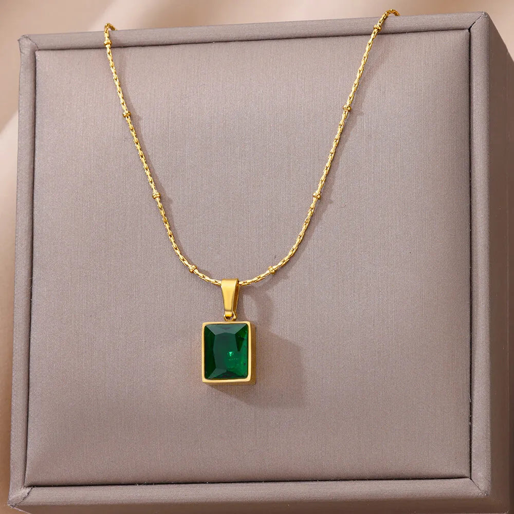 Layered Heart Pendant Necklace for Dark Feminine and Alternative Fashion