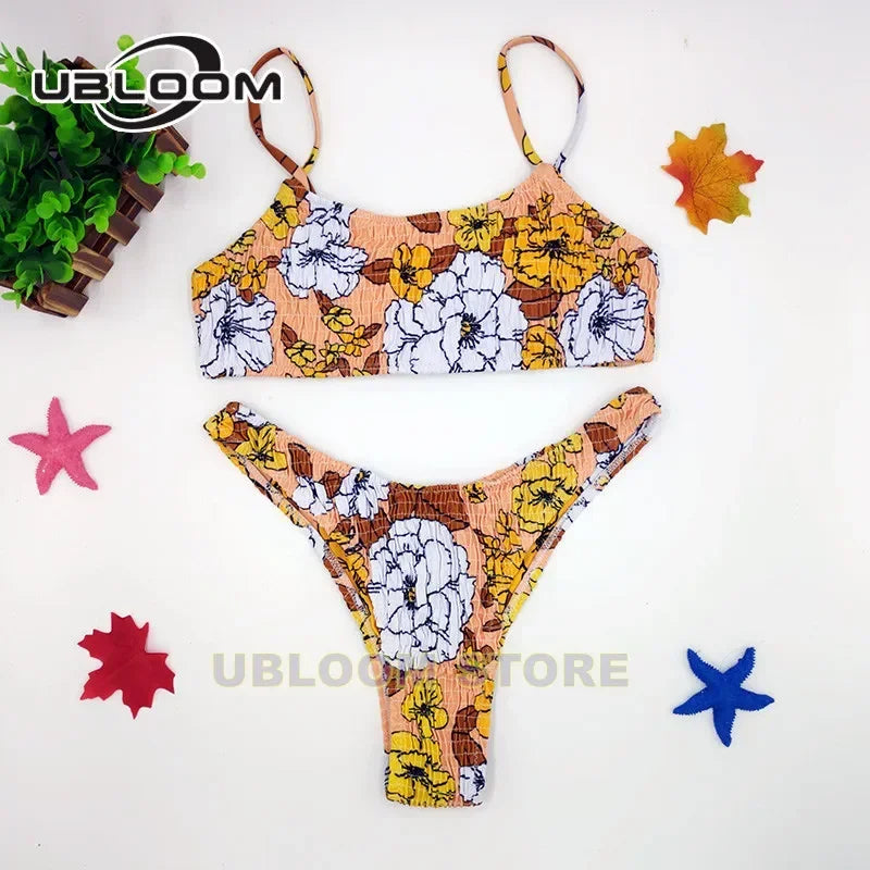 Vibrant Green Floral Underwire Bikini with Ruched Texture