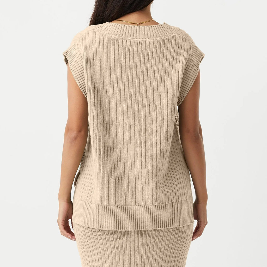 Women's Crochet Knit Sweater Vest with Relaxed Sleeveless Layering Silhouette