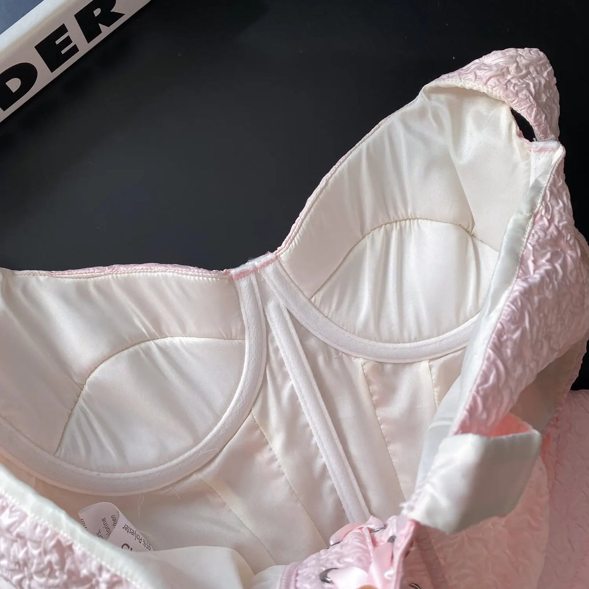 Romantic Pink Textured Peplum Corset Top with Sweetheart Neckline