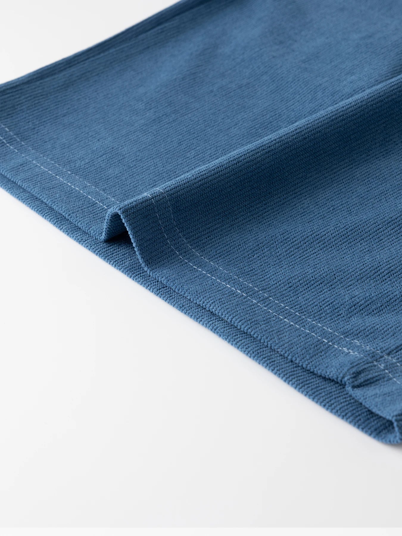 Men's Loose Fit Corduroy Casual Shorts with Breathable Everyday Streetwear Comfort