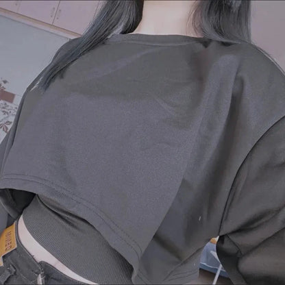Women's Cropped Batwing Sleeve Sweatshirt with Relaxed Fit for Modern Streetwear Style
