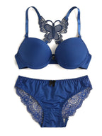 Romantic Red Lace-Detail Lingerie Set with Front-Closure Push-Up Bra and Matching Butterfly-Back Brief