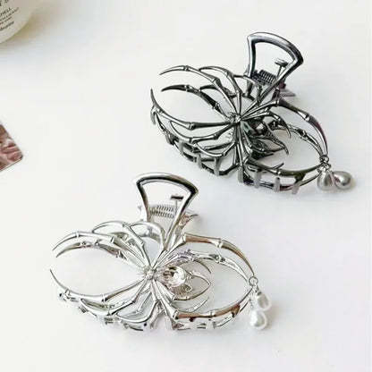 Gothic Spider Hair Claw Clip Alternative Y2K Statement Fashion Accessory