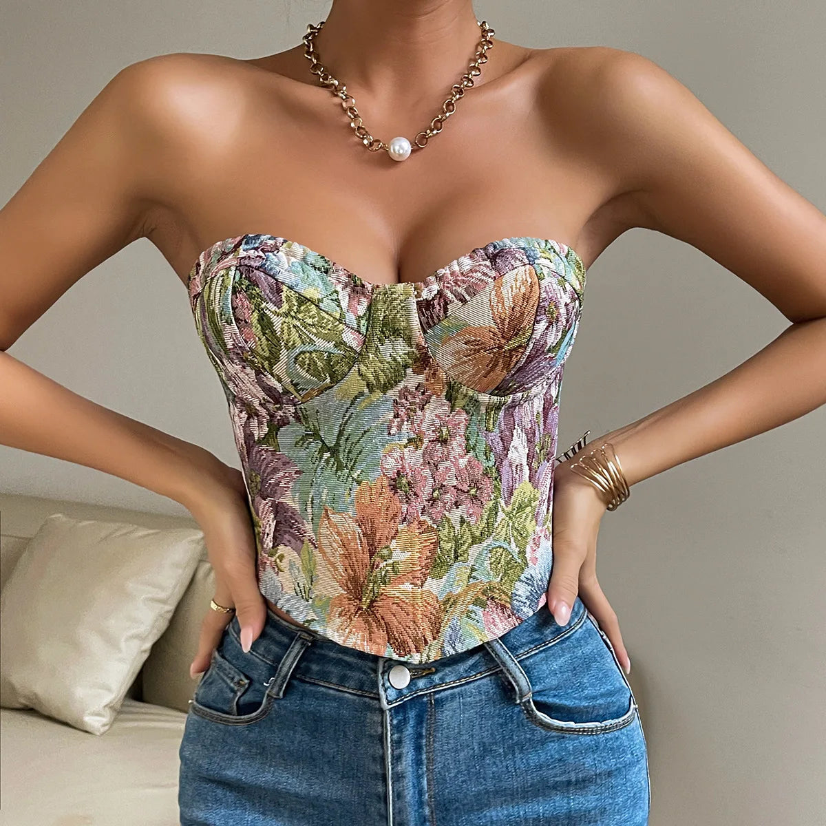 Embroidered Strapless Corset Top with Floral Artwork and Structured Fit