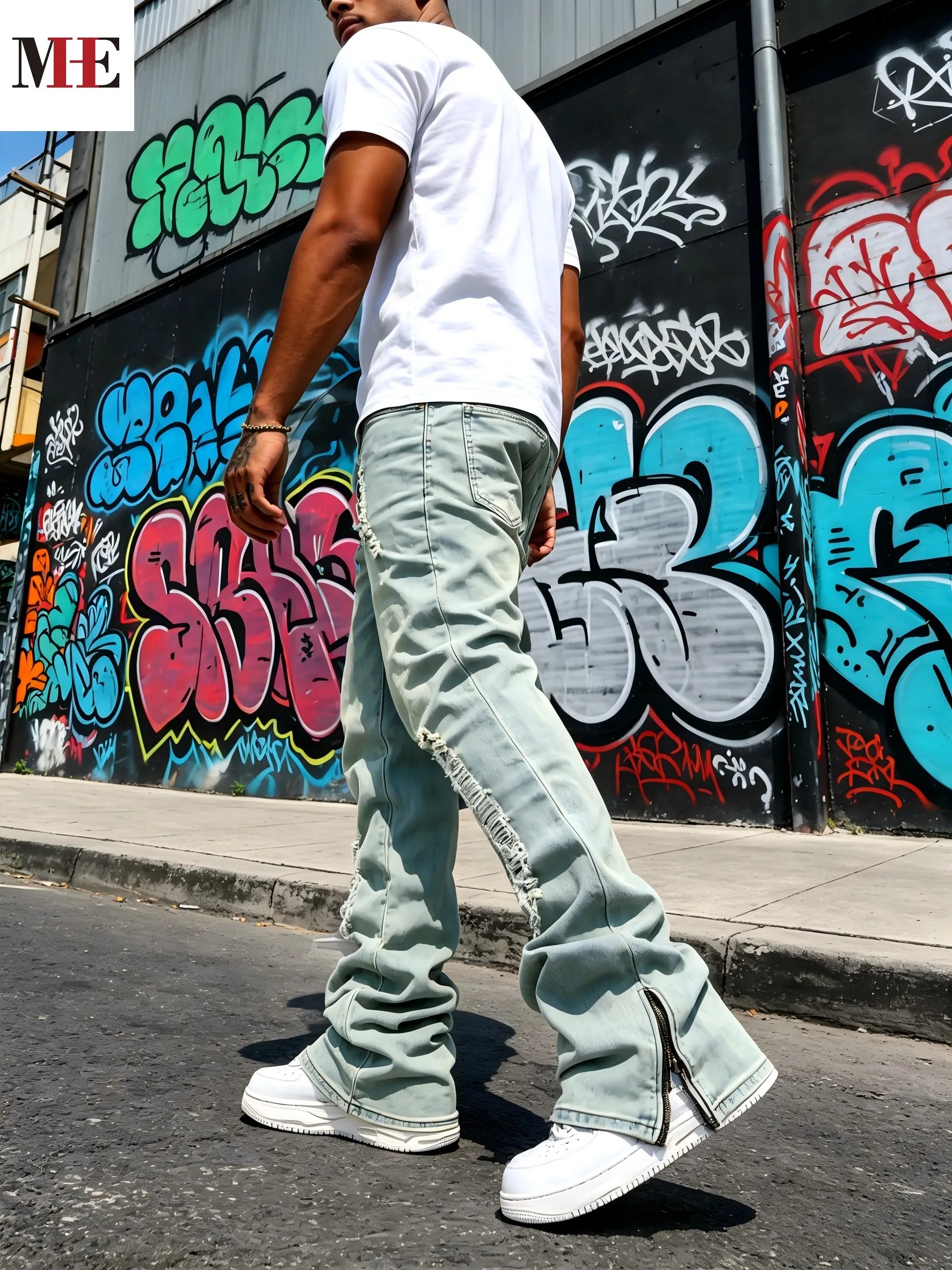 Men's Vintage Wash Flared Denim Jeans with Distressed Details and Relaxed Streetwear Fit