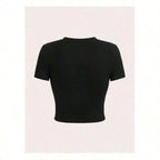 Graphic Artwork Crop Tee with Fitted Silhouette and Alternative Streetwear Appeal