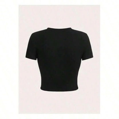 Graphic Artwork Crop Tee with Fitted Silhouette and Alternative Streetwear Appeal