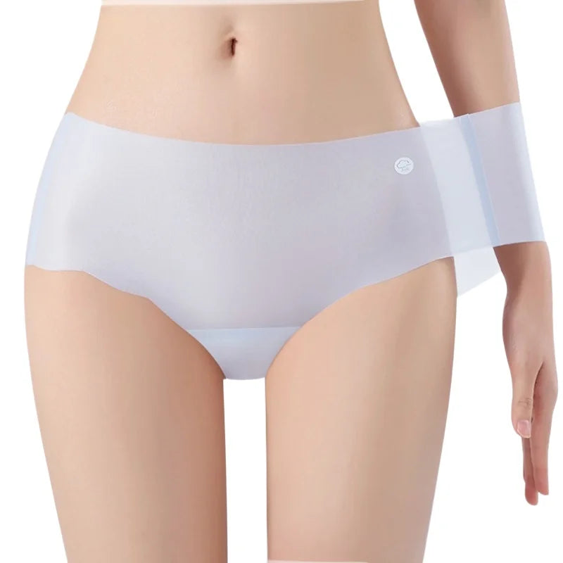 Seven-Piece Ultra-Thin Seamless Low-Rise Brief Set in Pastel Tones