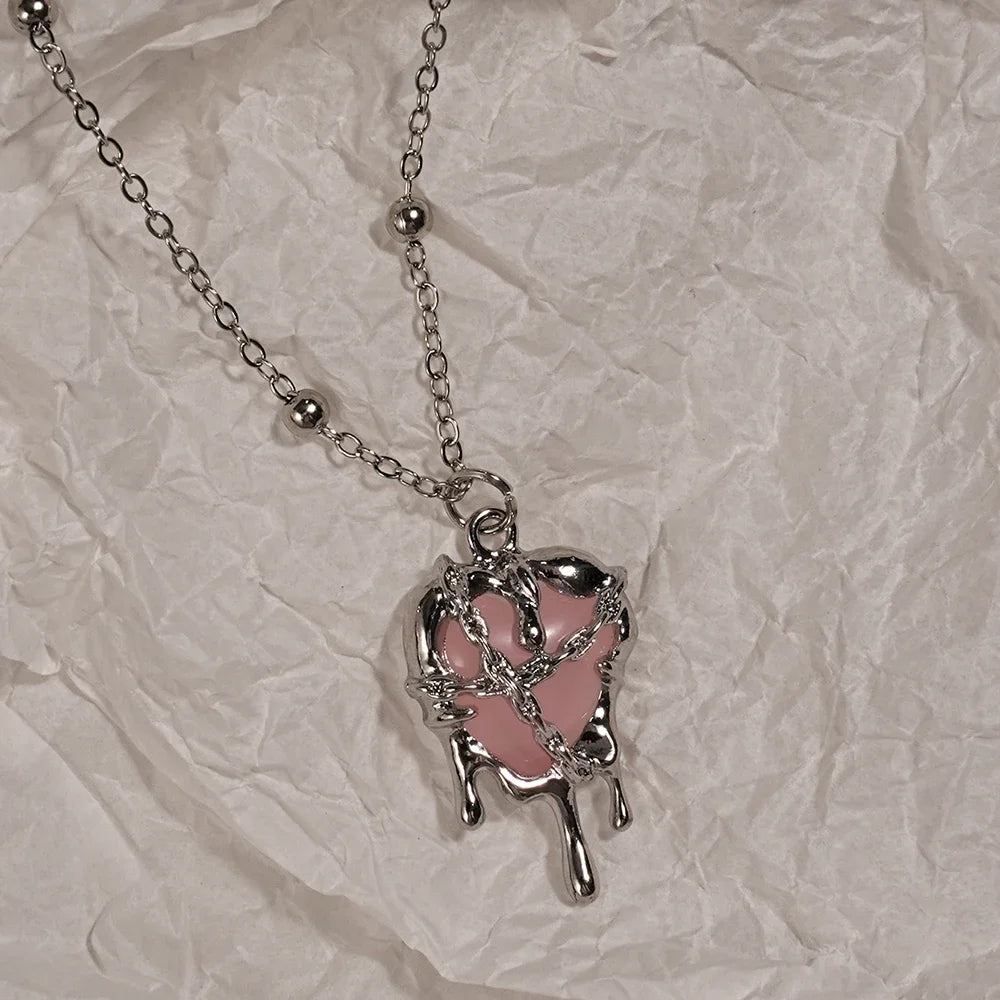Gothic Heart Cross Pendant Necklace Set With Dark Romantic Charm Details