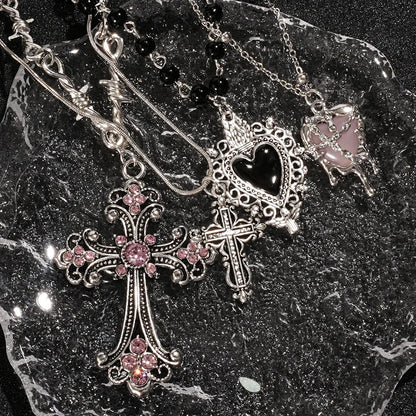 Gothic Heart Cross Pendant Necklace Set With Dark Romantic Charm Details