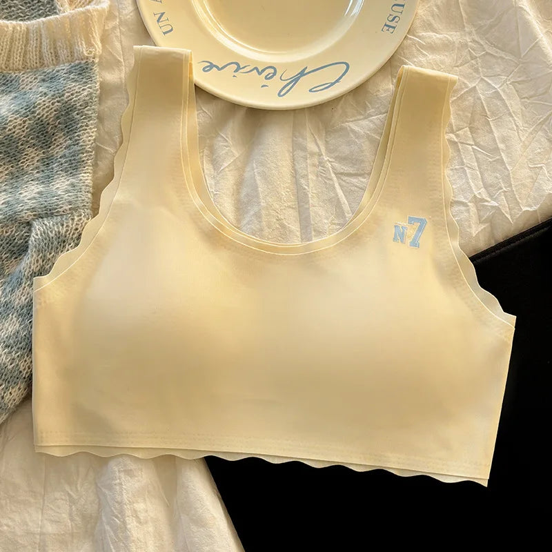 Seamless Wire-Free Lounge Bralette with Wide Straps and Scoop Neckline