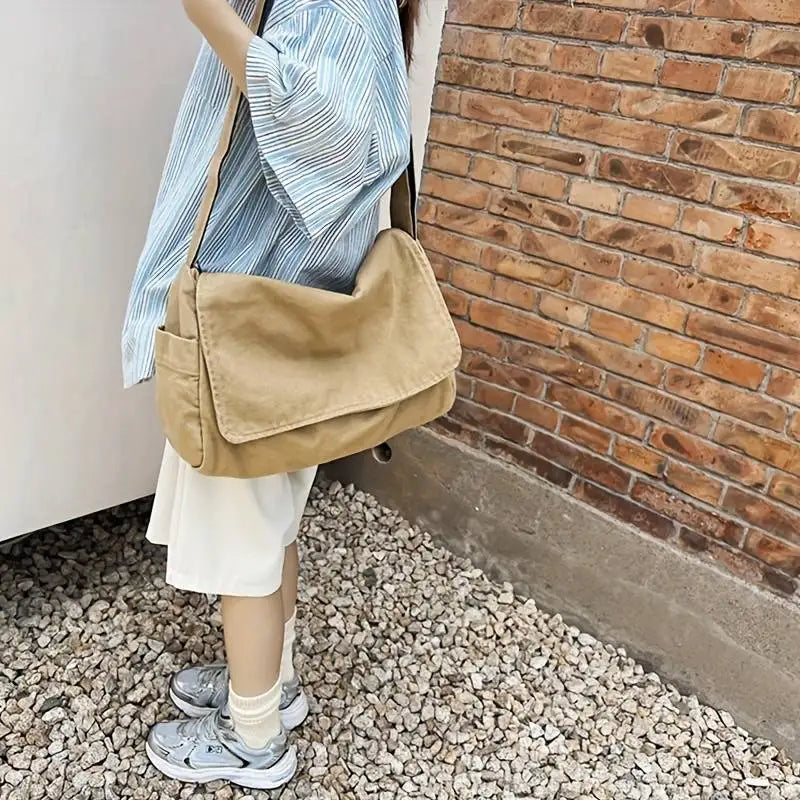 Vintage Canvas Messenger Bag with Flap Closure Casual Crossbody Shoulder Design
