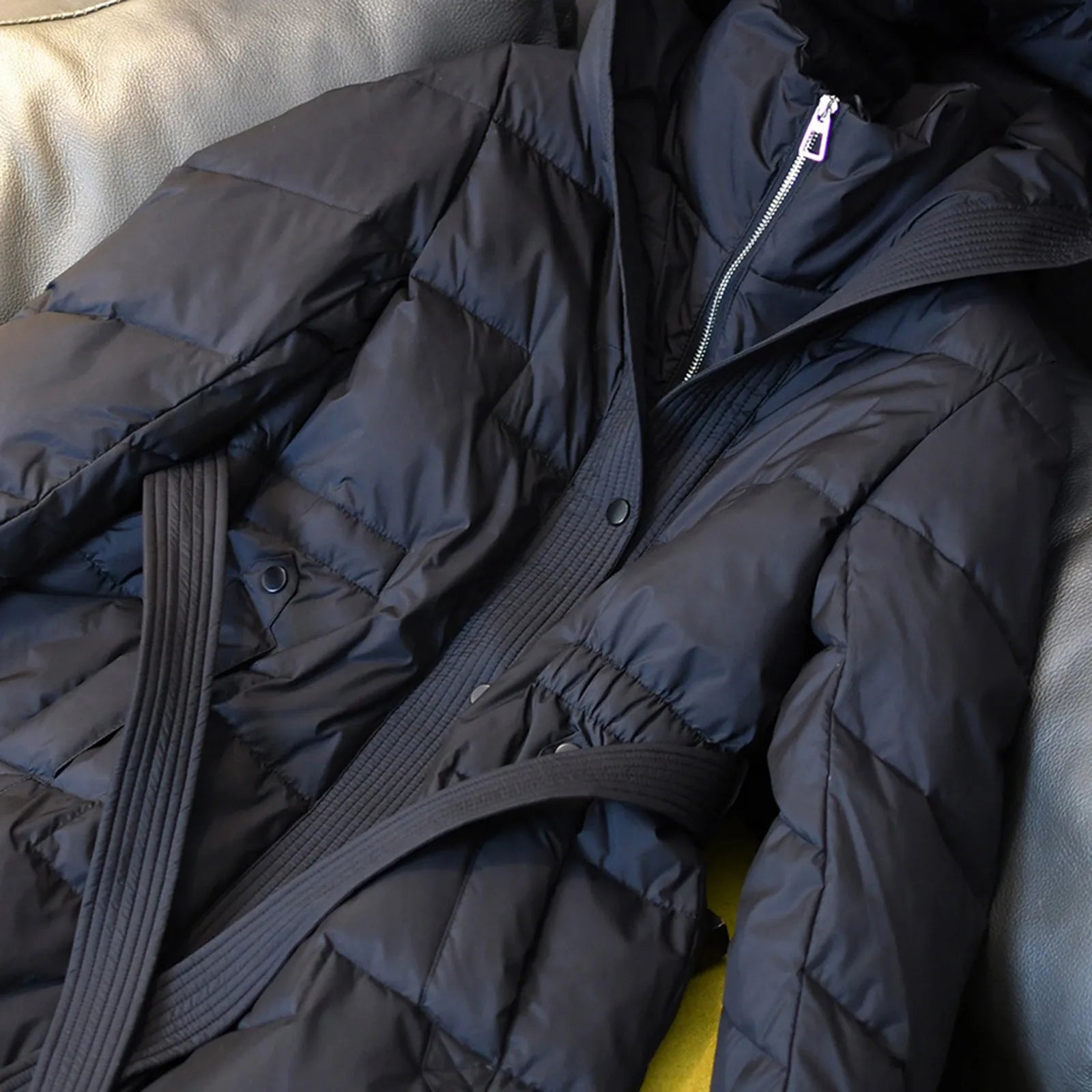 Women's Long Hooded Belted Puffer Coat with Quilted Design Mid-Length Winter Streetwear Outerwear