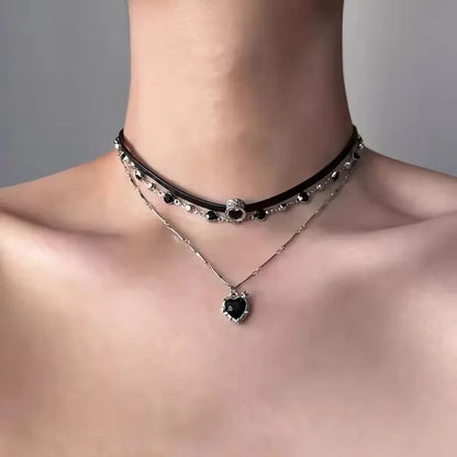 Layered Heart Choker Necklace for Grunge Y2K Alternative Fashion Looks