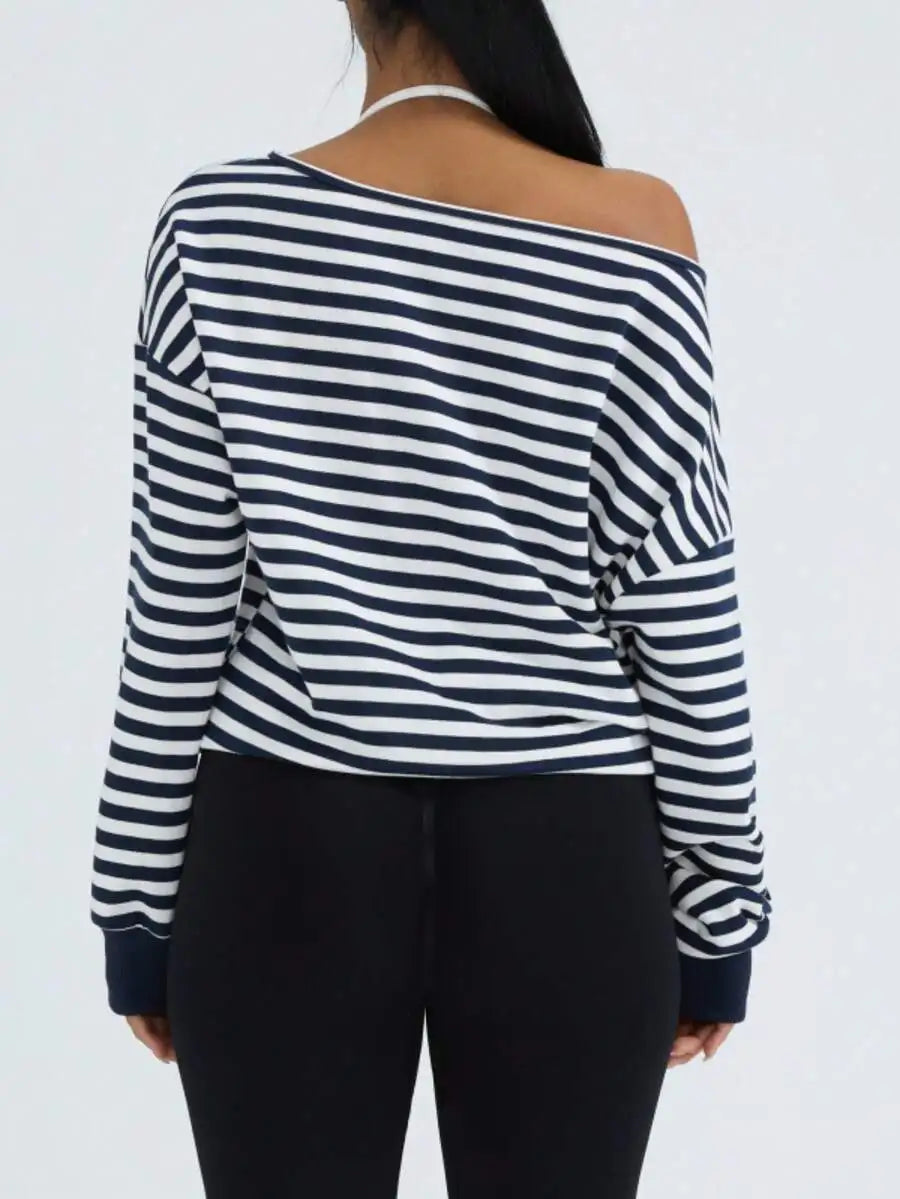 Off-Shoulder Relaxed Fit Knit Pullover Sweater with Long Sleeves and Side Pocket