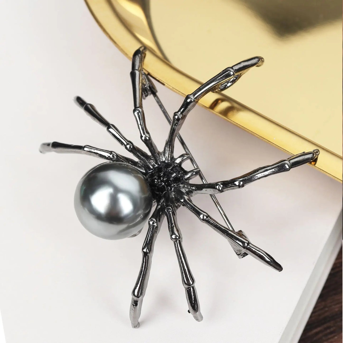 Alternative Statement Spider Brooch Pin with Modern Artistic Insect Design