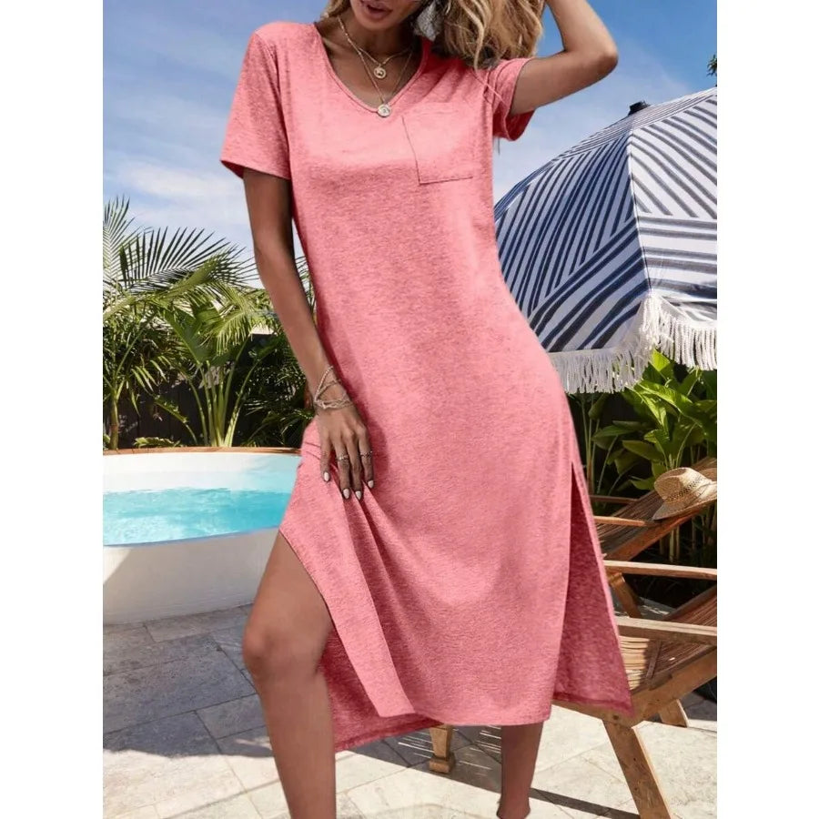 Relaxed V-Neck T-Shirt Maxi Dress with Side Slits and Pockets