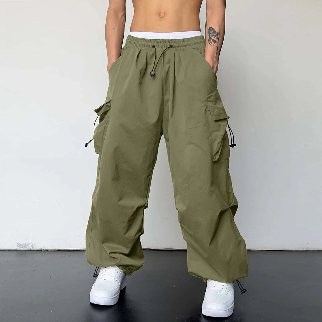 Men's Relaxed Cargo Pants with Multi-Pocket Design and Adjustable Hem