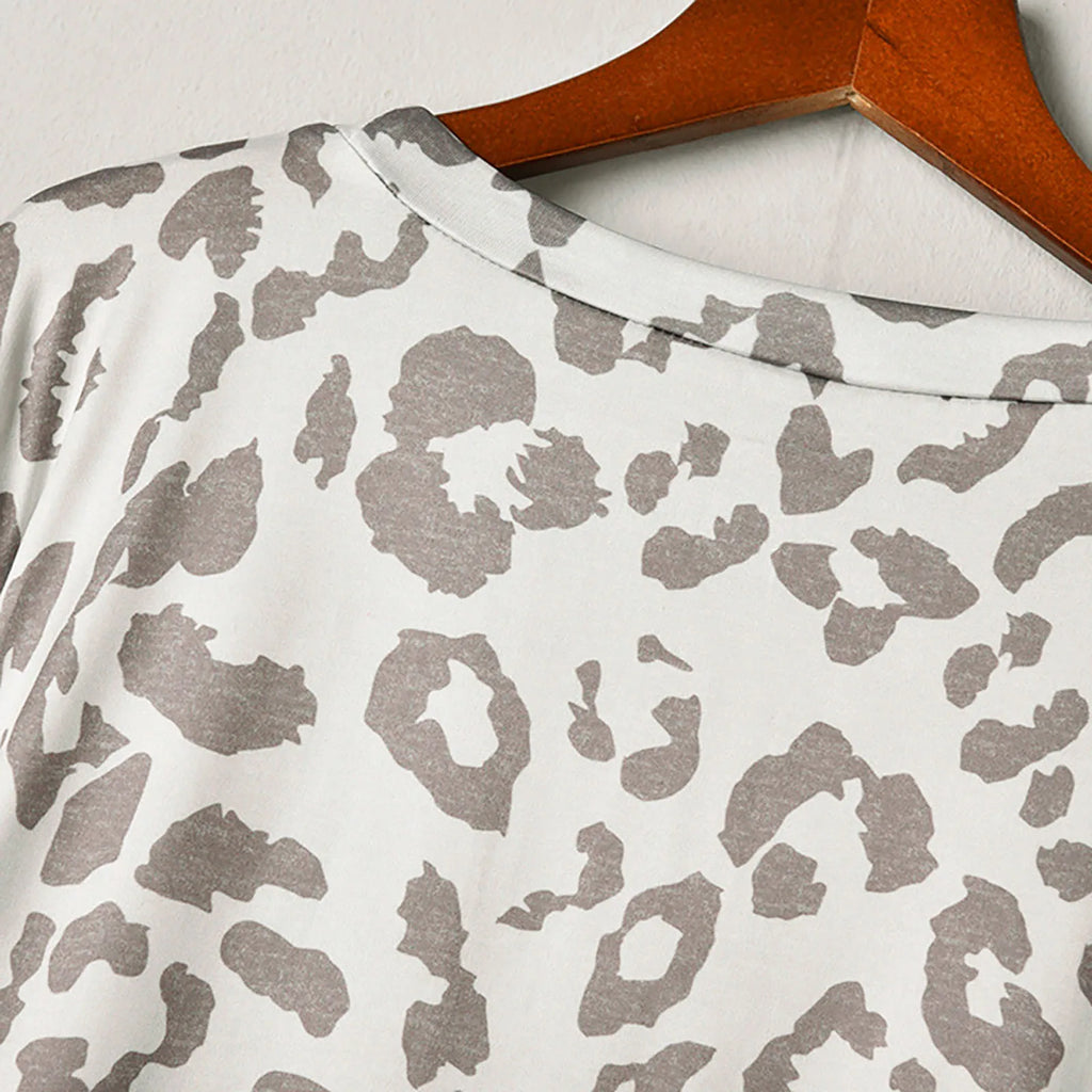 Relaxed-Fit Two-Piece Leopard Print Loungewear Set with Wide Neckline and Tapered Pants