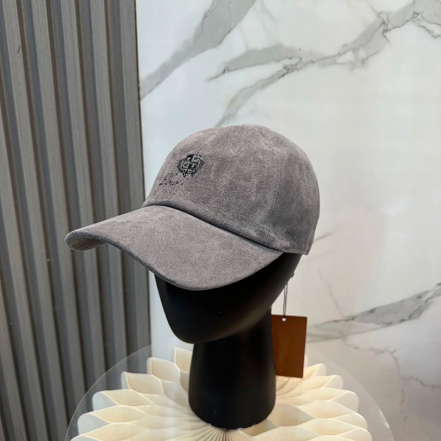 Vintage Suede Dad Cap Adjustable Curved Brim Casual Streetwear Baseball Hat
