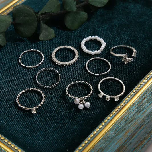 Vintage Butterfly and Floral Ring Set for Y2K Fairy Grunge Styling
