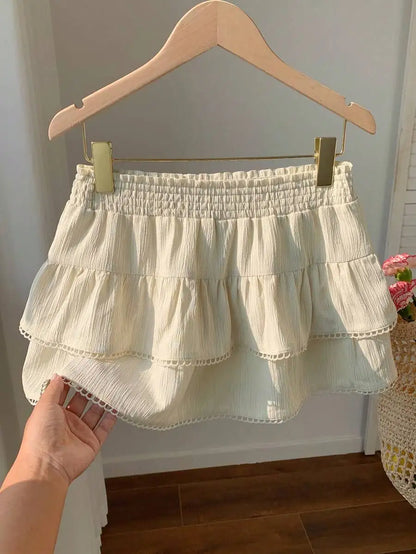 Tiered Ruffle Mini Skirt with Lace Hem Lightweight A-Line Design