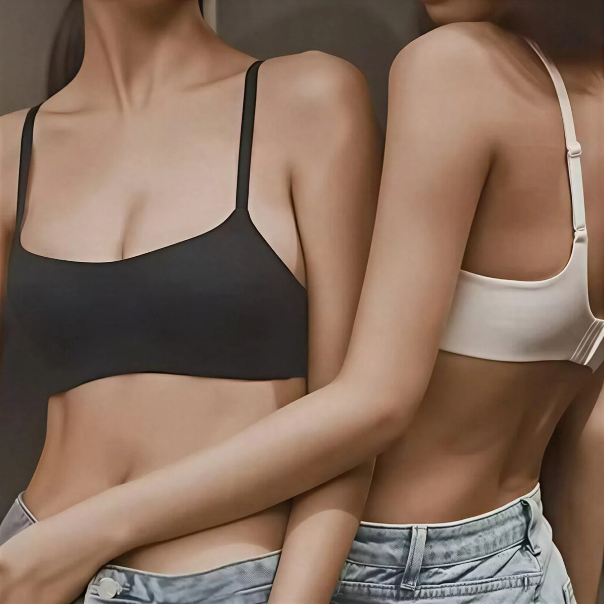 Seamless Wire-Free Molded Bra with Double-Strap Detailing