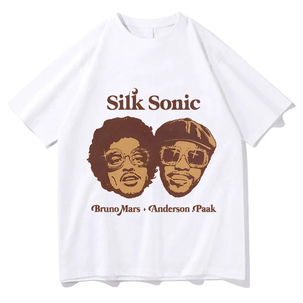 Vintage Portrait Graphic Cotton T-Shirt with Retro Music-Inspired Streetwear Style